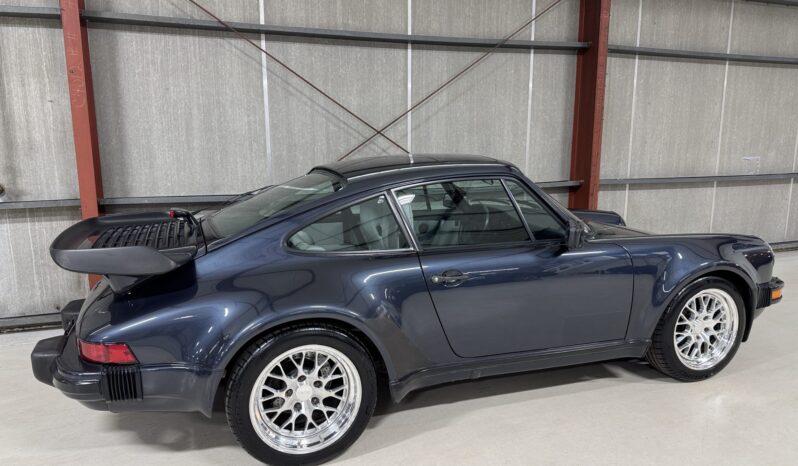 								1987 Porsche 911 Turbo Coupe full									