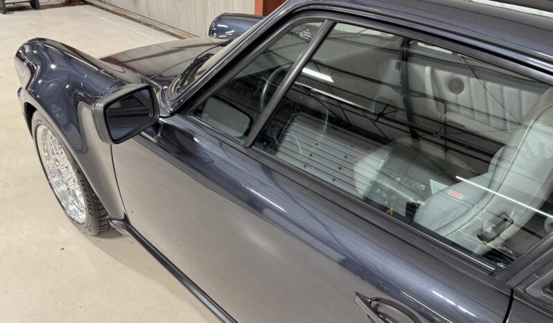 								1987 Porsche 911 Turbo Coupe full									