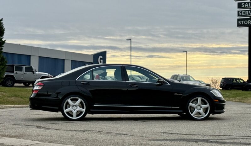 								2007 Mercedes-Benz S65 AMG full									