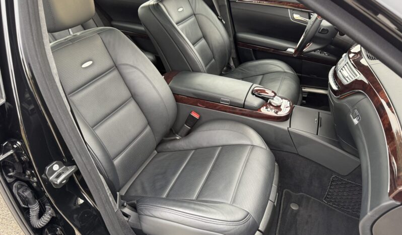 								2007 Mercedes-Benz S65 AMG full									