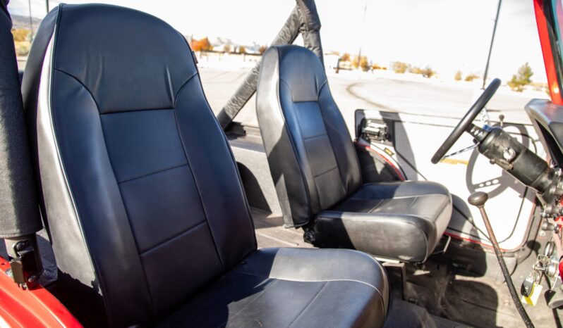 
								1976 Jeep CJ-5 304 full									