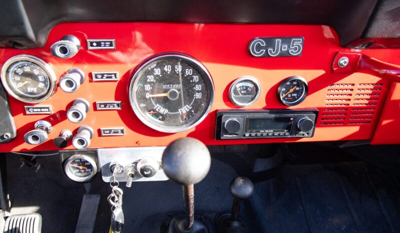 
								1976 Jeep CJ-5 304 full									