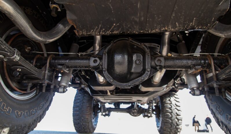 
								1976 Jeep CJ-5 304 full									