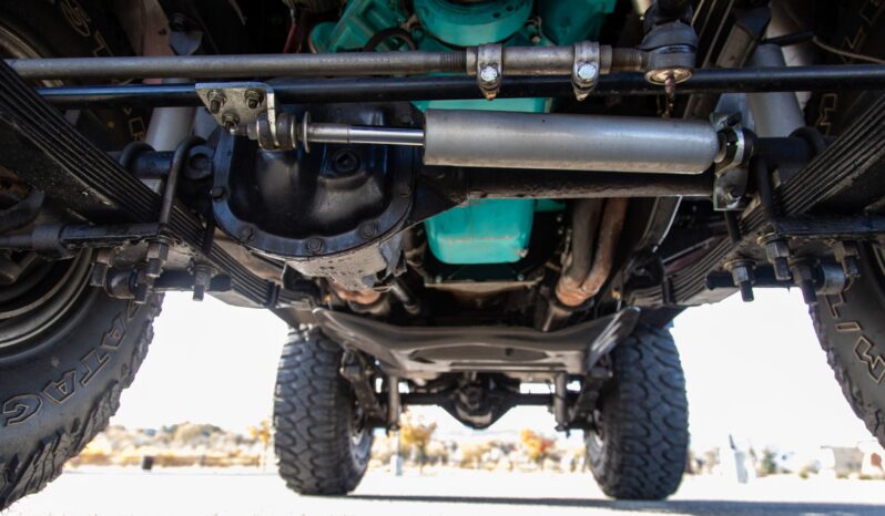 
								1976 Jeep CJ-5 304 full									