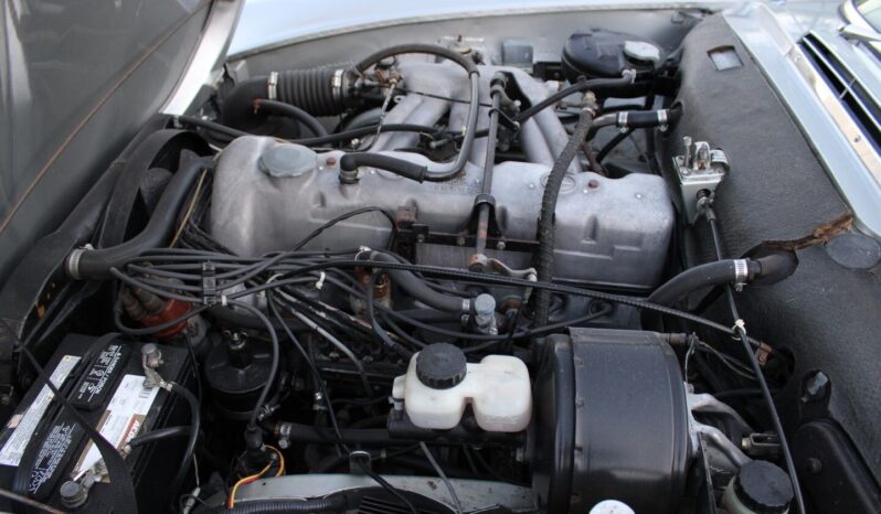 								1967 Mercedes 200-Series full									