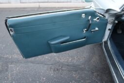 										1967 Mercedes 200-Series full									