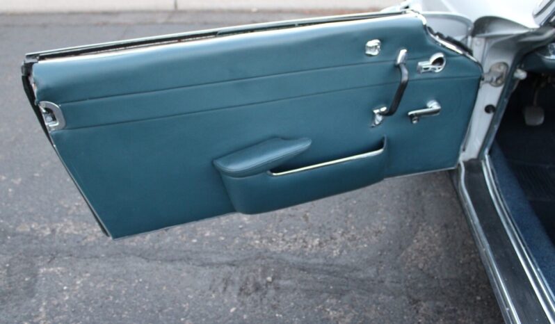 								1967 Mercedes 200-Series full									