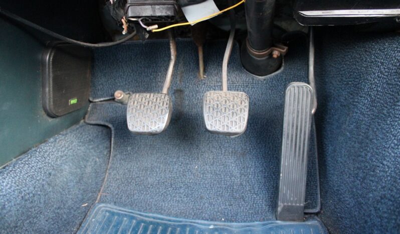 								1967 Mercedes 200-Series full									