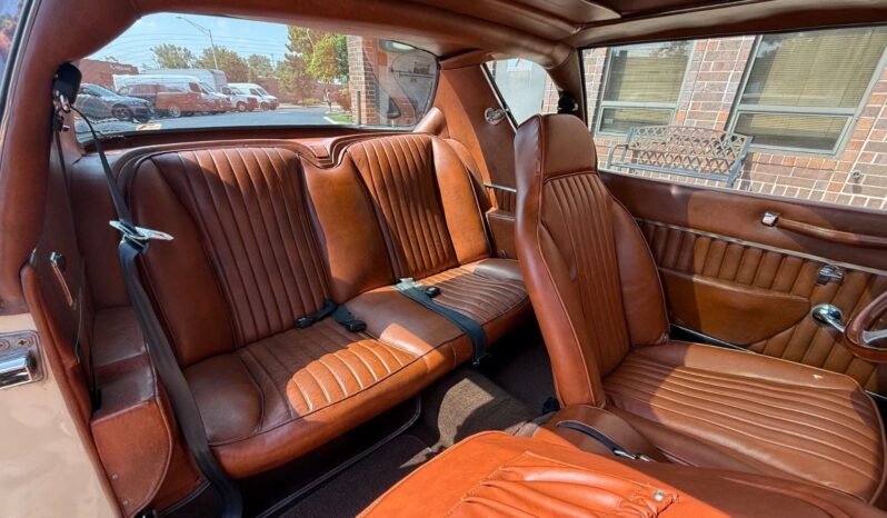 
								1976 Studebaker Avanti II Automatic full									