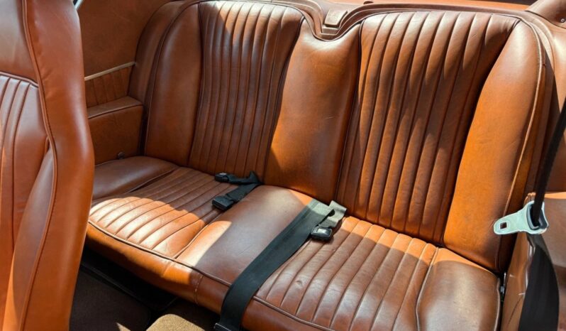 
								1976 Studebaker Avanti II Automatic full									