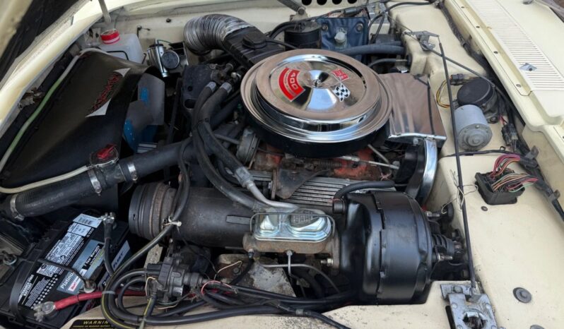 
								1976 Studebaker Avanti II Automatic full									