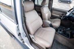 
										1998 Toyota 4Runner SR5 4WD full									