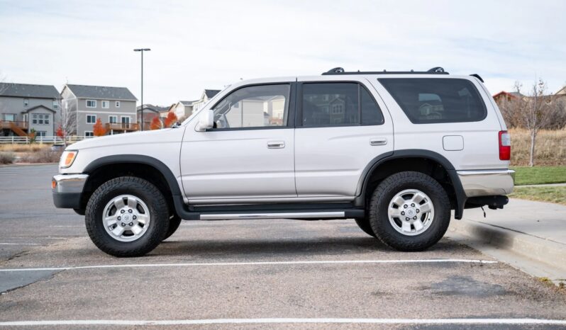 
								1998 Toyota 4Runner SR5 4WD full									