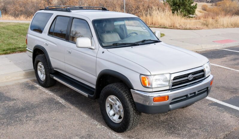 
								1998 Toyota 4Runner SR5 4WD full									