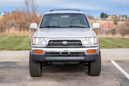 
										1998 Toyota 4Runner SR5 4WD full									