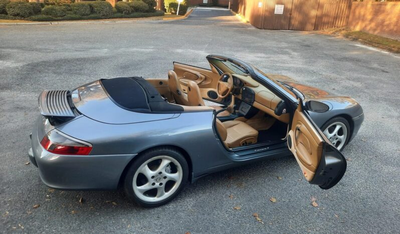 
								2001 Porsche 911 Carrera 4 Cabriolet 6-Speed full									
