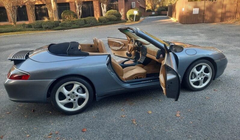 
								2001 Porsche 911 Carrera 4 Cabriolet 6-Speed full									