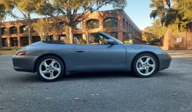 
								2001 Porsche 911 Carrera 4 Cabriolet 6-Speed full									