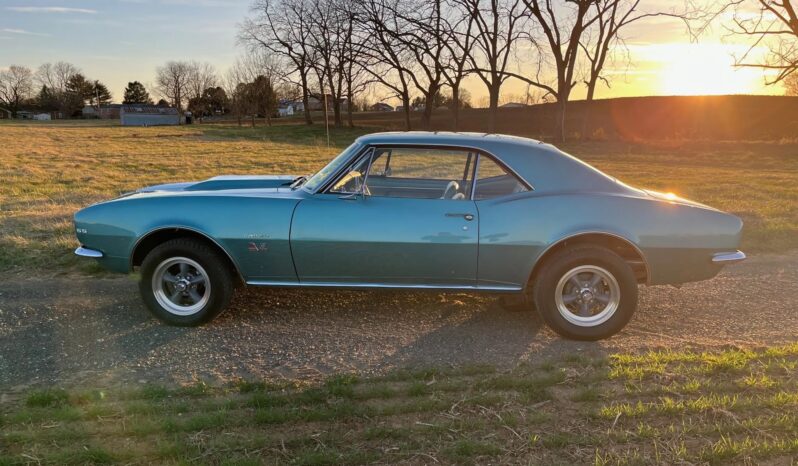 
								1967 Chevrolet Camaro Coupe 4-Speed full									