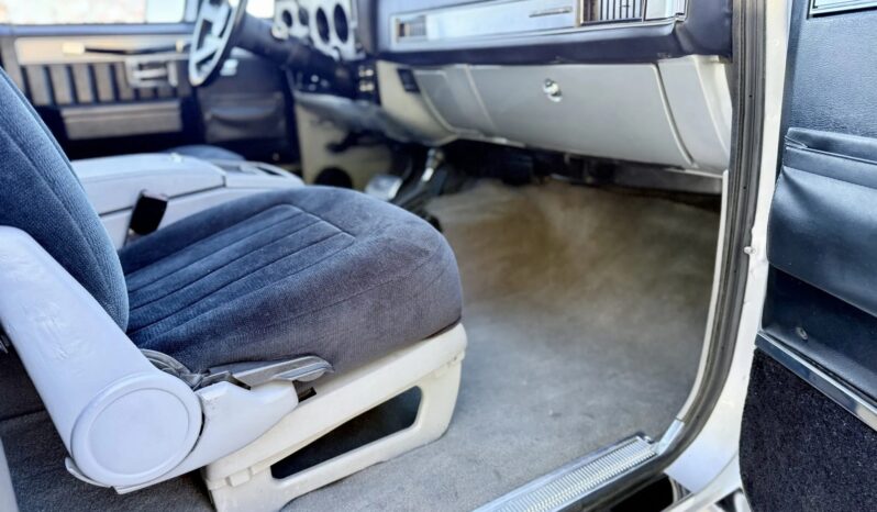 
								1991 Chevrolet K5 Blazer Silverado V1500 full									