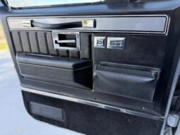 
										1991 Chevrolet K5 Blazer Silverado V1500 full									