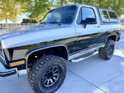 
										1991 Chevrolet K5 Blazer Silverado V1500 full									