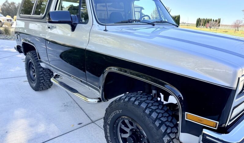 
								1991 Chevrolet K5 Blazer Silverado V1500 full									
