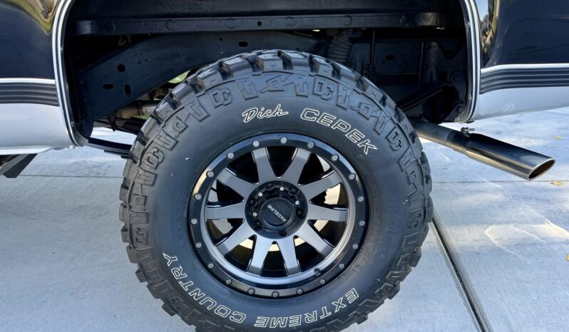 
								1991 Chevrolet K5 Blazer Silverado V1500 full									