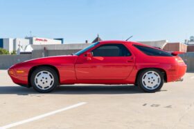 1989 Porsche 928 S4