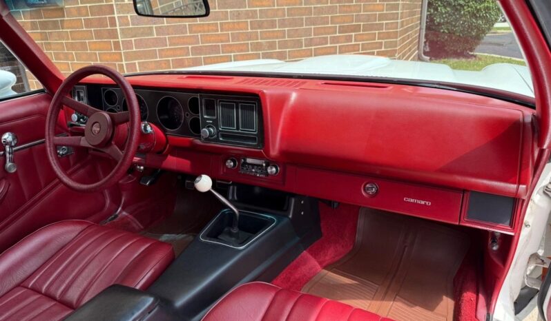 
								1979 Chevrolet Camaro Z28 4spd full									