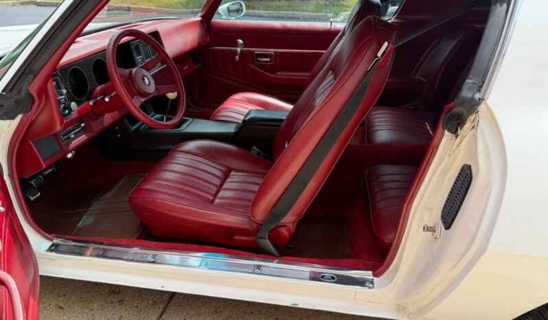 
								1979 Chevrolet Camaro Z28 4spd full									