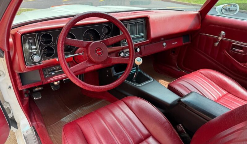 
								1979 Chevrolet Camaro Z28 4spd full									