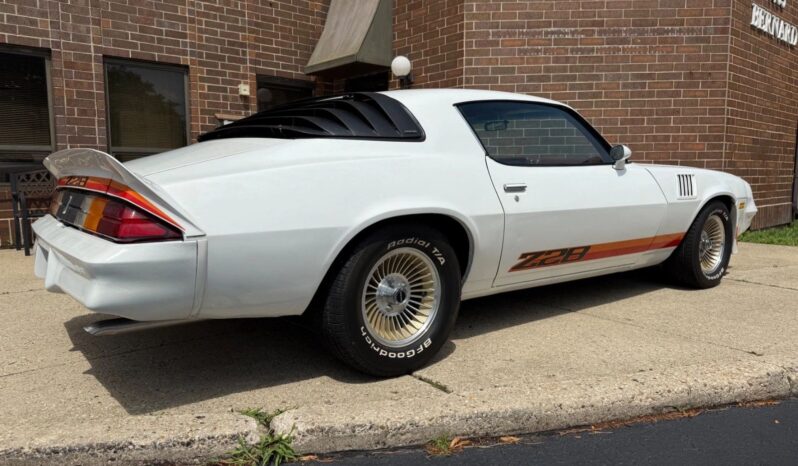 
								1979 Chevrolet Camaro Z28 4spd full									