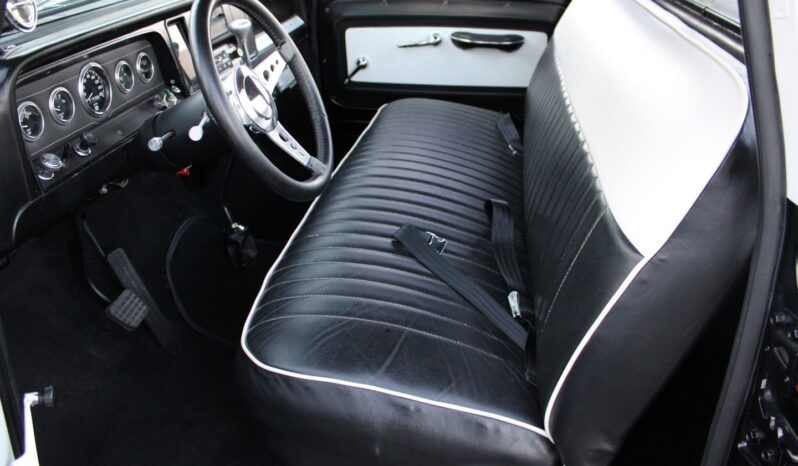 
								1964 Chevrolet C-10 Big Back Window full									