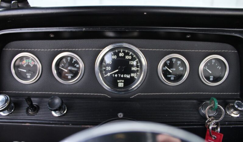 
								1964 Chevrolet C-10 Big Back Window full									