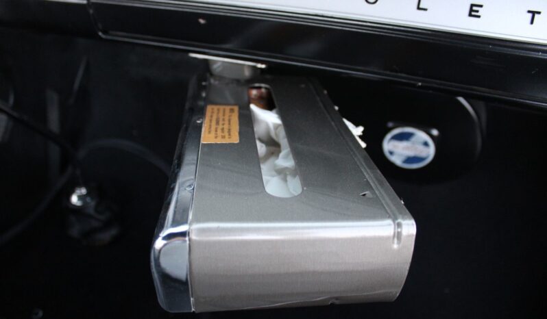 
								1964 Chevrolet C-10 Big Back Window full									