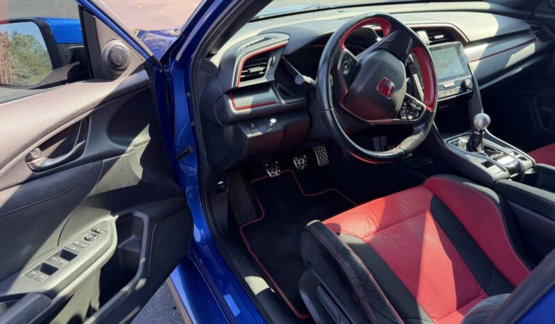 
								2018 Honda Civic Type R Touring full									