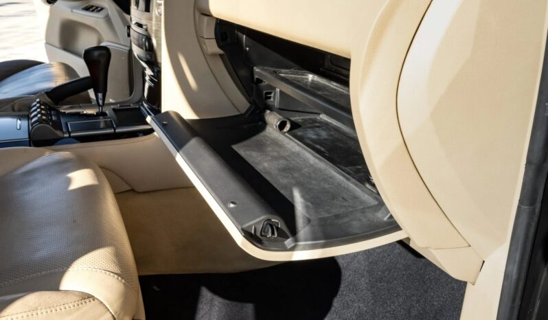 
								2011 Lexus LX570 Supercharged full									