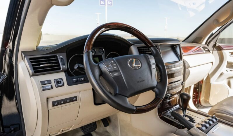 
								2011 Lexus LX570 Supercharged full									