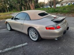 
										2000 Porsche 911 Carrera Cabriolet 6-Speed full									