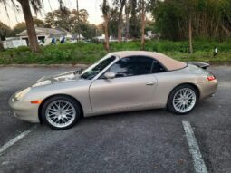 
										2000 Porsche 911 Carrera Cabriolet 6-Speed full									