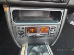 
										2000 Porsche 911 Carrera Cabriolet 6-Speed full									