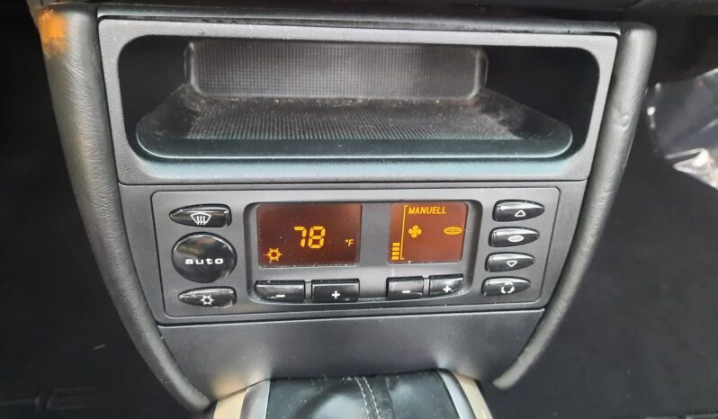 
								2000 Porsche 911 Carrera Cabriolet 6-Speed full									