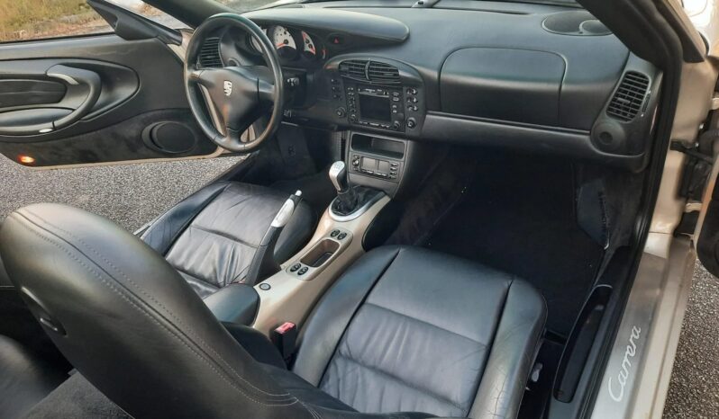 
								2000 Porsche 911 Carrera Cabriolet 6-Speed full									