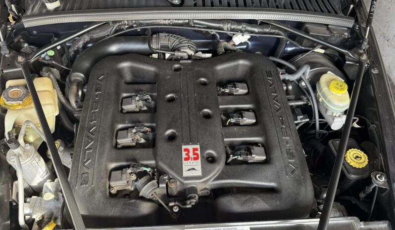 
								2001 Chrysler Prowler Mulholland Edition full									