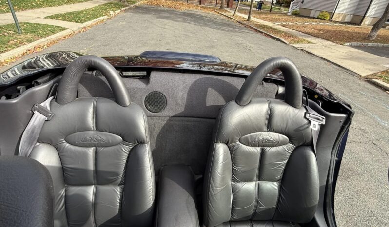 
								2001 Chrysler Prowler Mulholland Edition full									