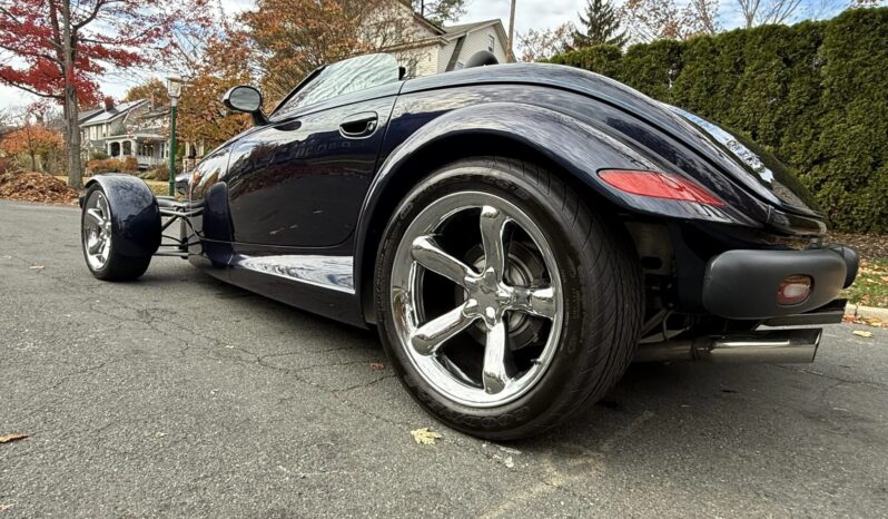 
								2001 Chrysler Prowler Mulholland Edition full									