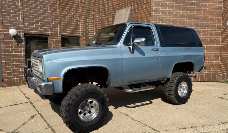 
								1989 Chevrolet Blazer 4X4 AC full									