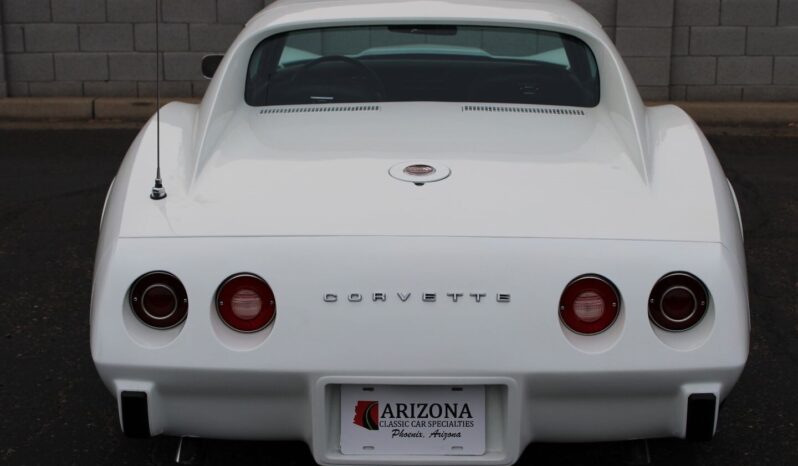 
								1975 Chevrolet Corvette L-48 White full									