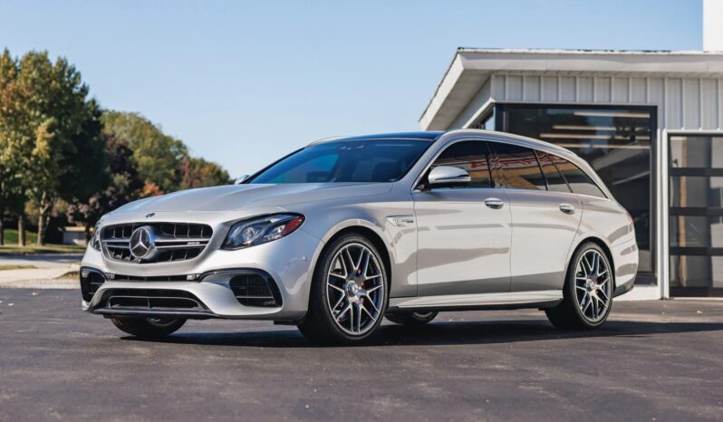 
								2019 Mercedes-AMG E63 S 4MATIC Wagon full									